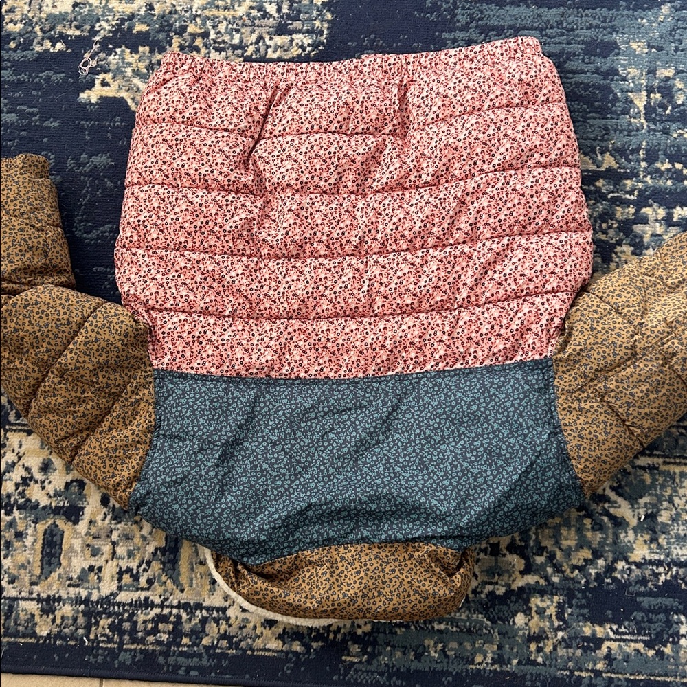 Universal Thread Multicolor Puffer Jacket - Picture 3 of 3